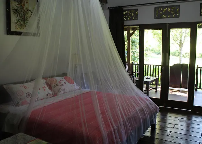 Amartya Puri Green Villa 2*